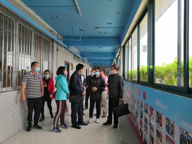 &mdash;记工厂路小学和高新区外国语学校科技教育交流